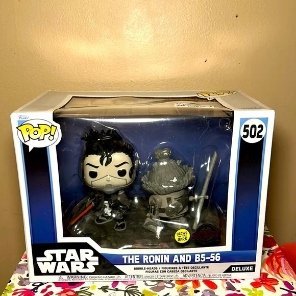 POP! Star Wars 502 The Ronin And B5-56 Glows In The Dark